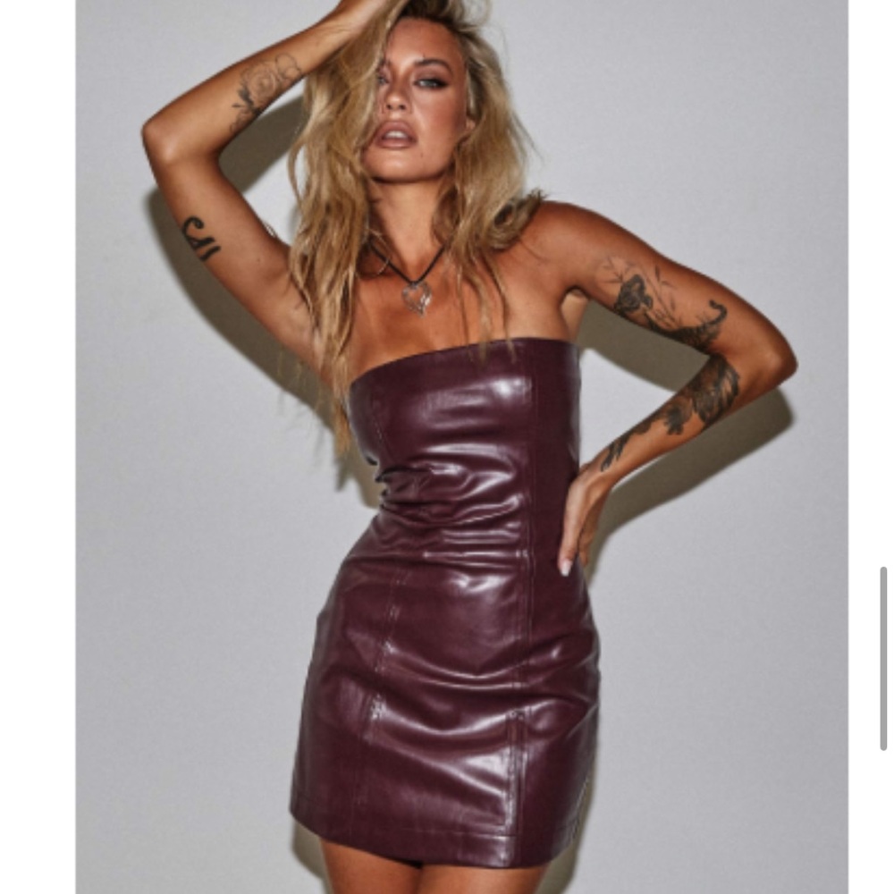 Princess Polly Burgundy Strapless Mini Dress